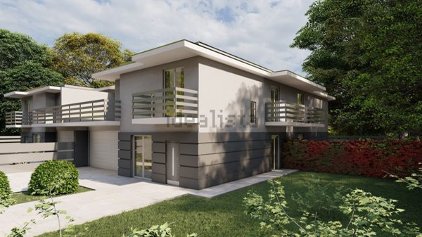 casa indipendente in vendita a Romano di Lombardia