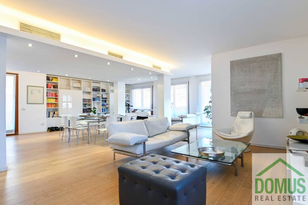 appartamento in vendita a Romano di Lombardia in zona Piscine