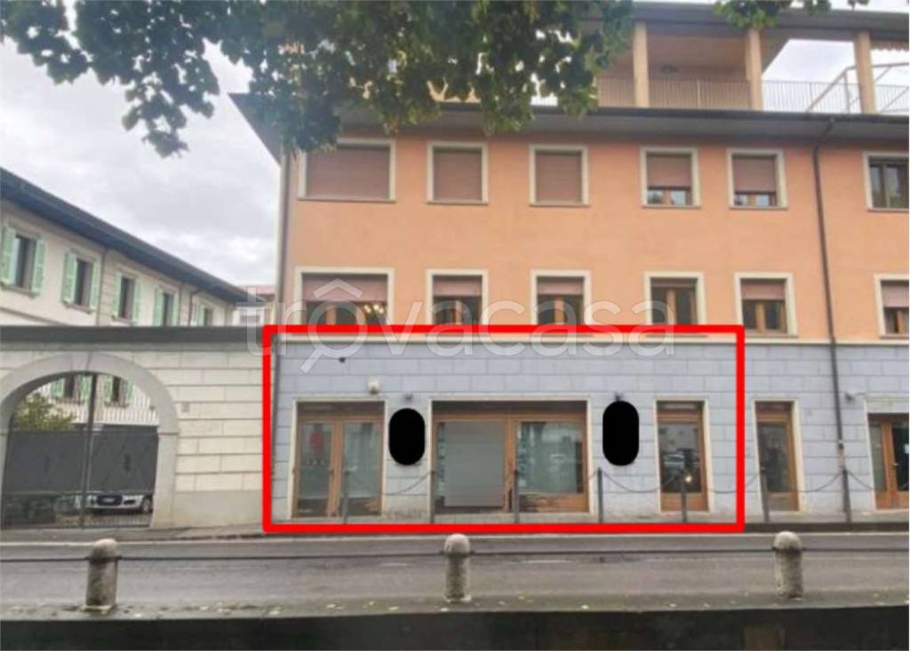negozio in vendita a Romano di Lombardia