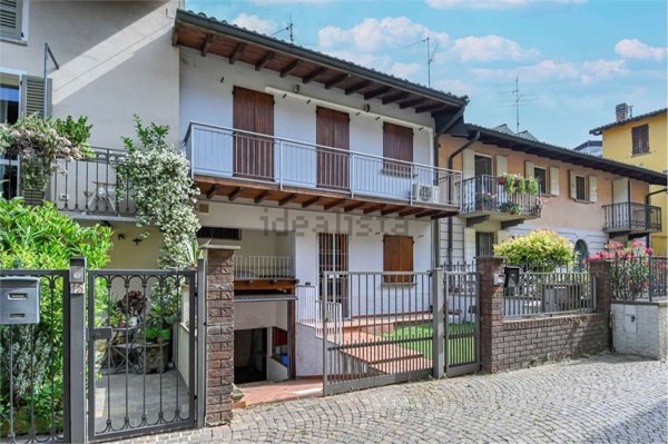 casa indipendente in vendita a Romano di Lombardia
