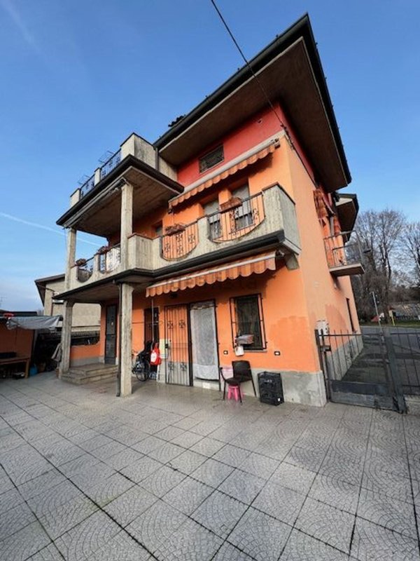 appartamento in vendita a Romano di Lombardia