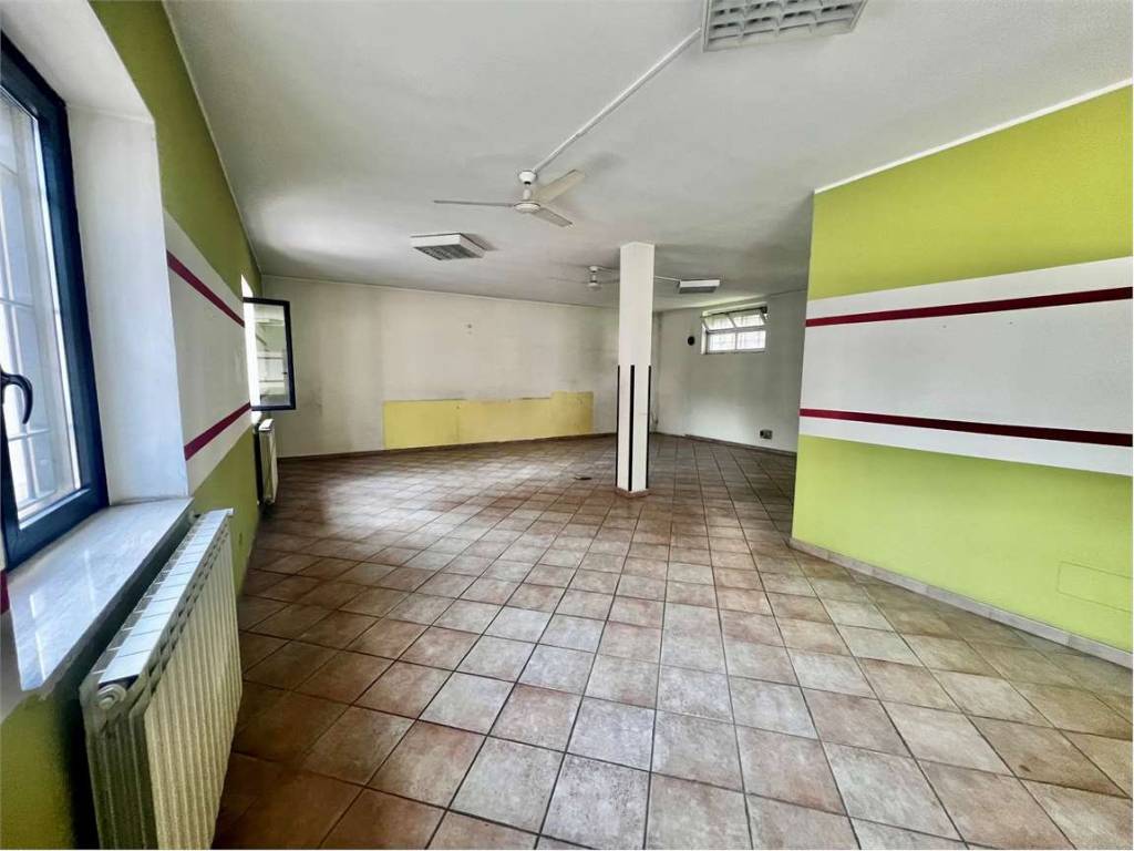 ufficio in vendita a Romano di Lombardia