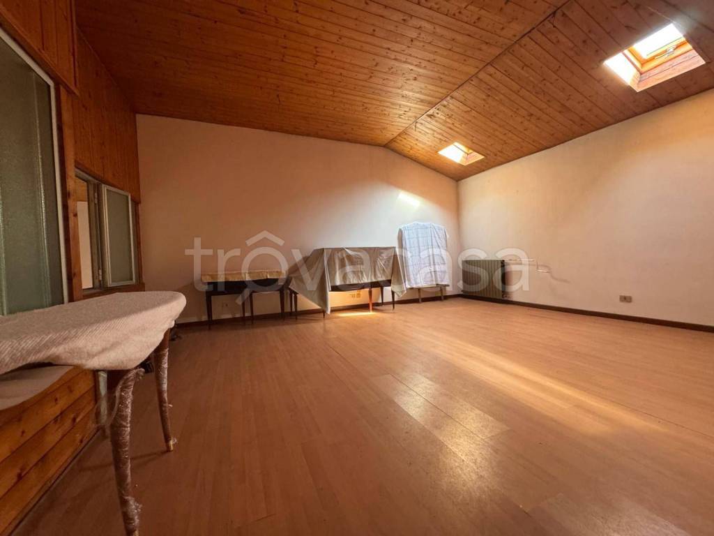 appartamento in vendita a Romano di Lombardia in zona Cappuccini