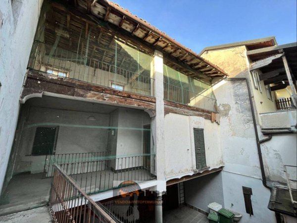 casa indipendente in vendita a Romano di Lombardia