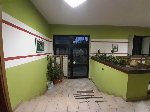 locale commerciale in vendita a Romano di Lombardia