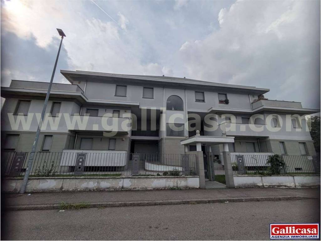 appartamento in vendita a Romano di Lombardia