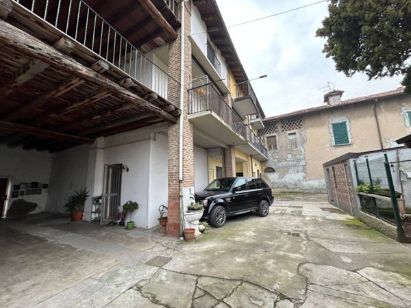 casa indipendente in vendita a Romano di Lombardia