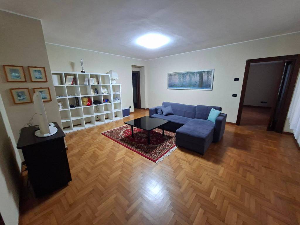 appartamento in vendita a Romano di Lombardia