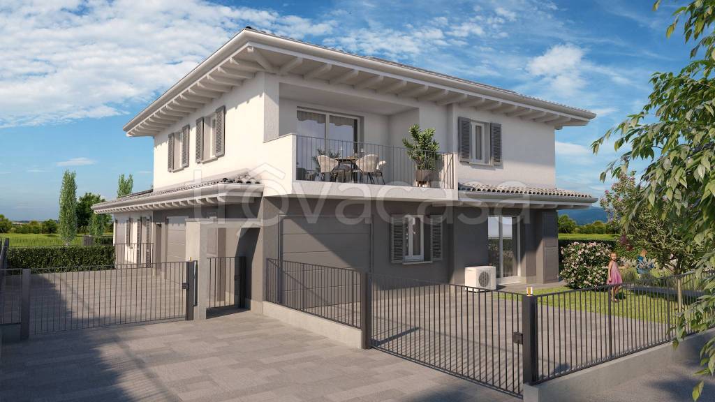 appartamento in vendita a Romano di Lombardia in zona Piscine