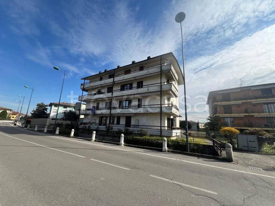 appartamento in vendita a Romano di Lombardia in zona Cappuccini