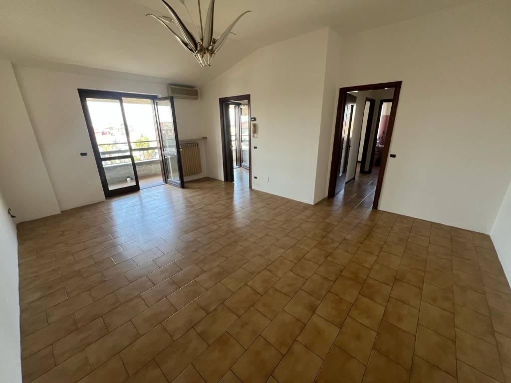 appartamento in vendita a Romano di Lombardia in zona Cappuccini