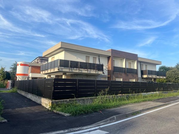 quadrivano in vendita a Romano di Lombardia