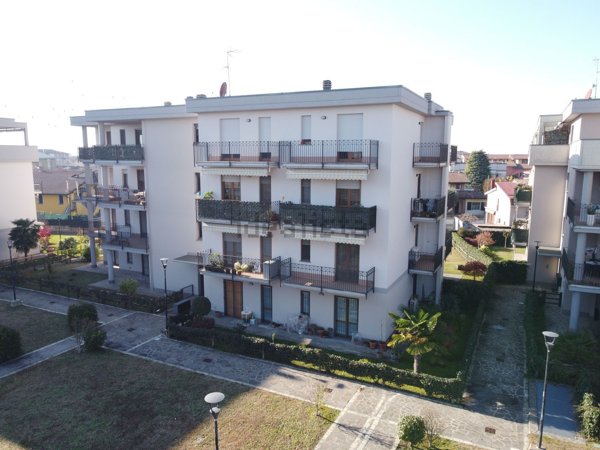 appartamento in vendita a Romano di Lombardia