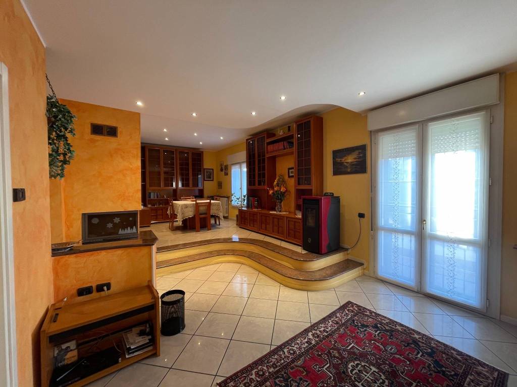 appartamento in vendita a Romano di Lombardia