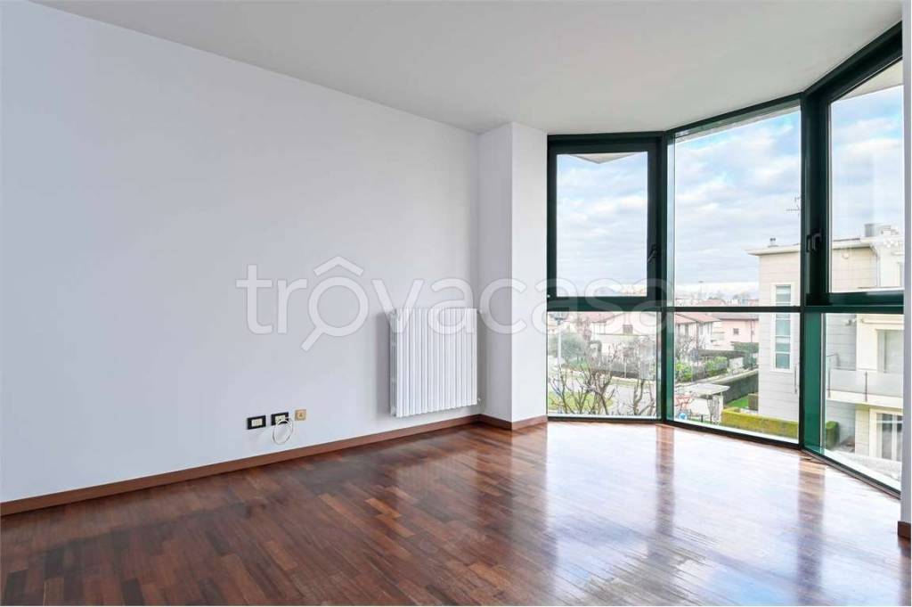 appartamento in vendita a Romano di Lombardia