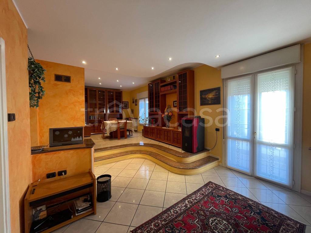 appartamento in vendita a Romano di Lombardia