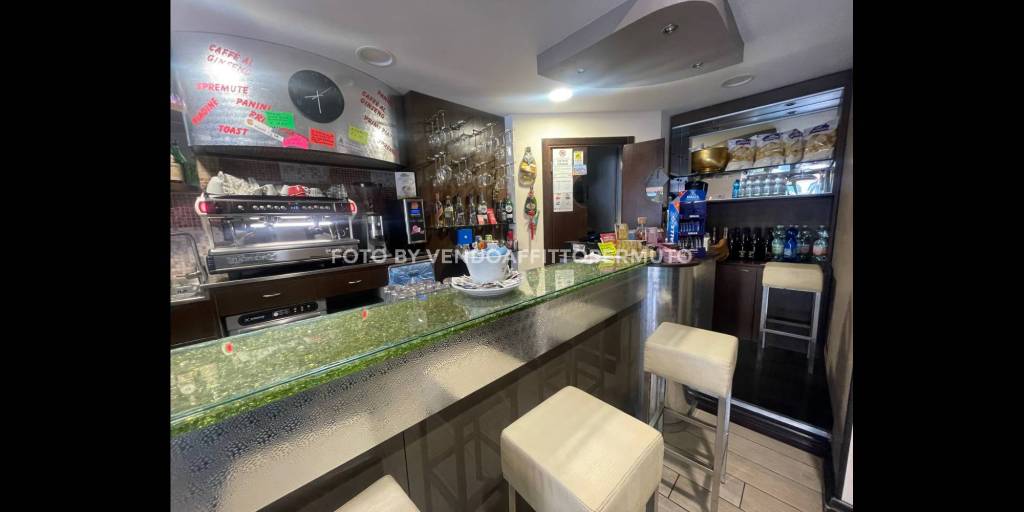 negozio in vendita a Romano di Lombardia