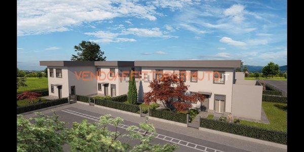 casa indipendente in vendita a Romano di Lombardia