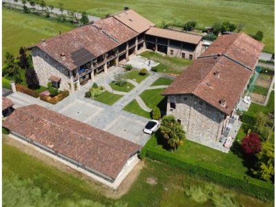 casa indipendente in vendita a Romano di Lombardia