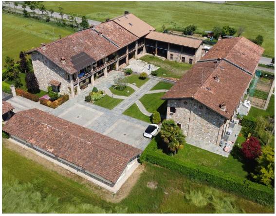 intera palazzina in vendita a Romano di Lombardia