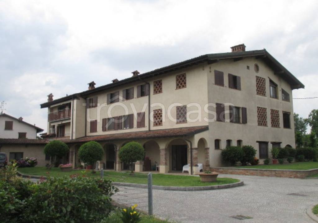 appartamento in vendita a Romano di Lombardia