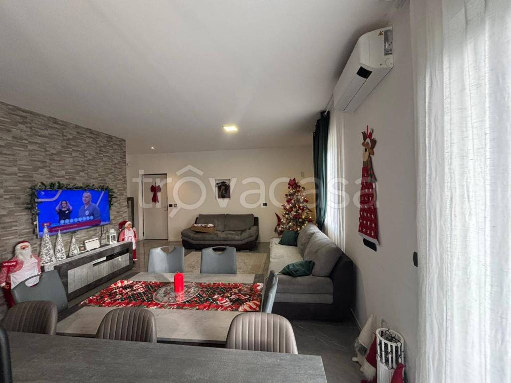 appartamento in vendita a Romano di Lombardia