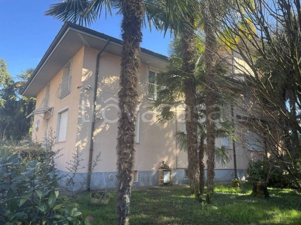 casa indipendente in vendita a Romano di Lombardia