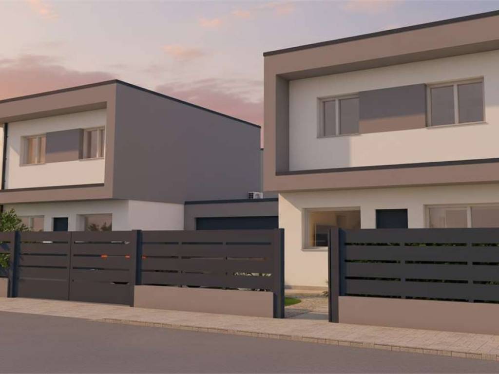 casa indipendente in vendita a Romano di Lombardia