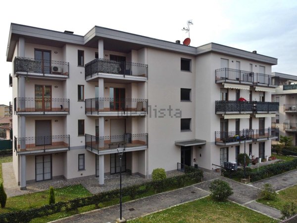 appartamento in vendita a Romano di Lombardia