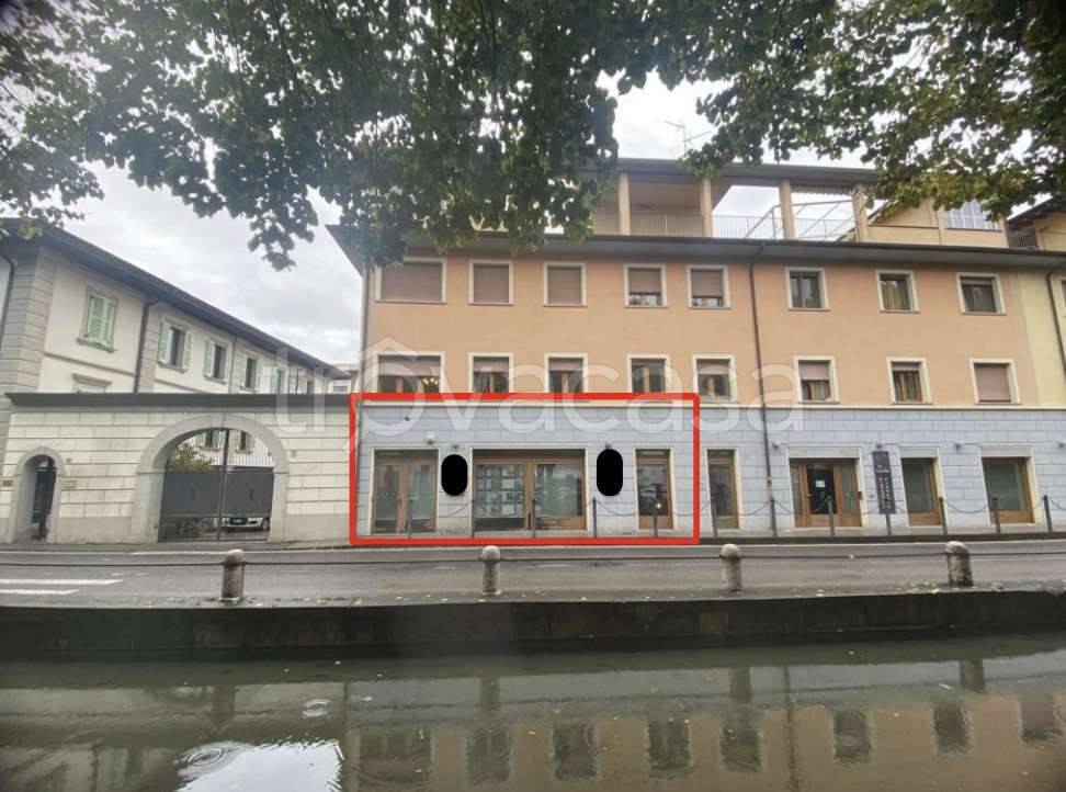 negozio in vendita a Romano di Lombardia