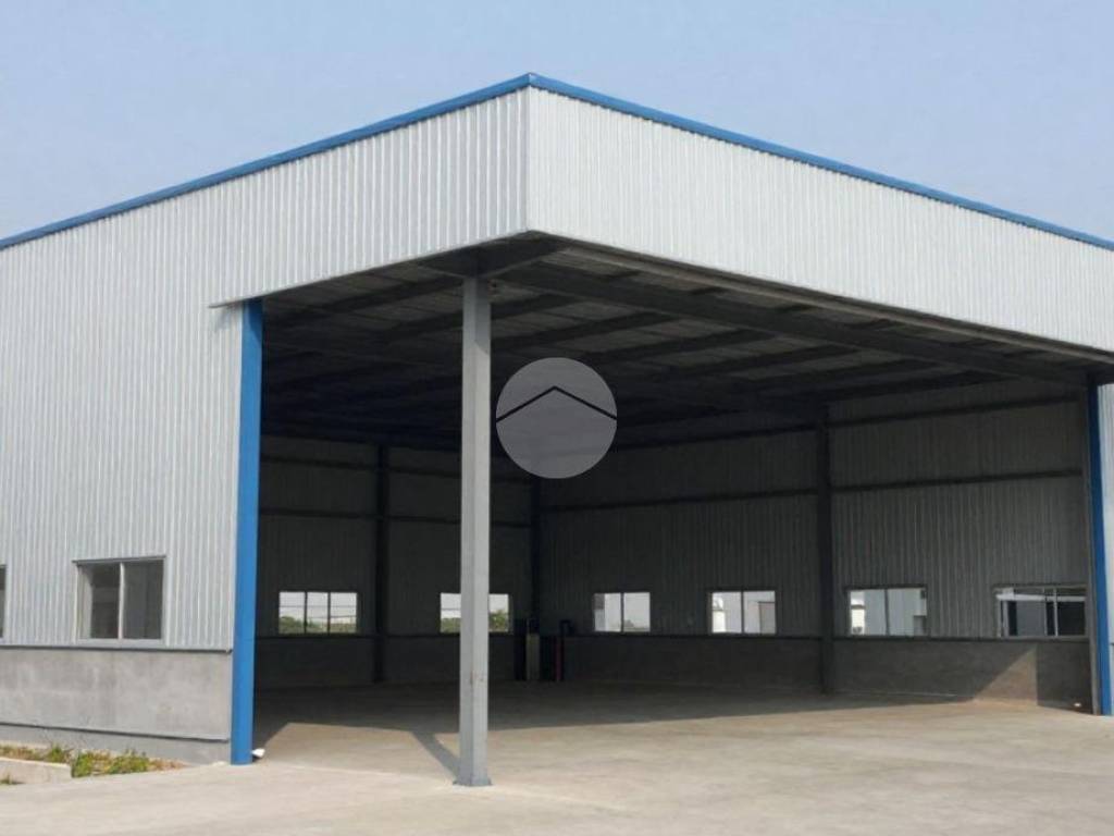 locale commerciale in vendita a Romano di Lombardia