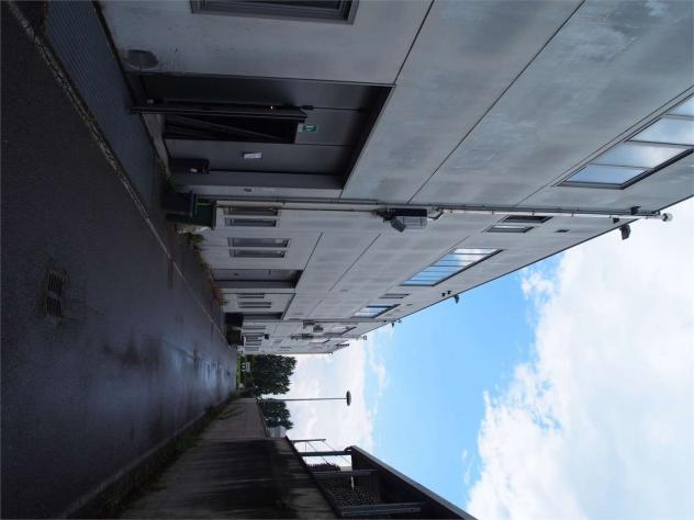 negozio in vendita a Romano di Lombardia