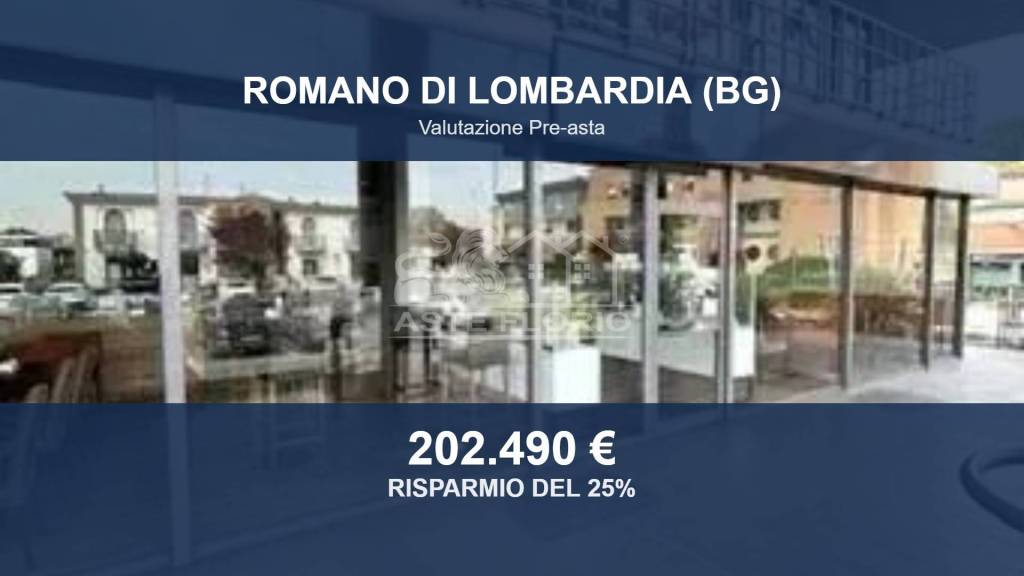 negozio in vendita a Romano di Lombardia in zona Pascolo