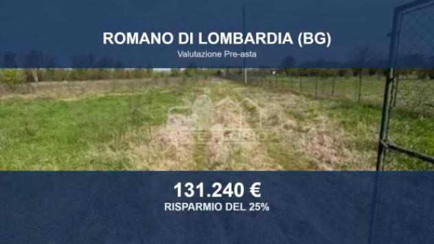 casale in vendita a Romano di Lombardia in zona Pascolo