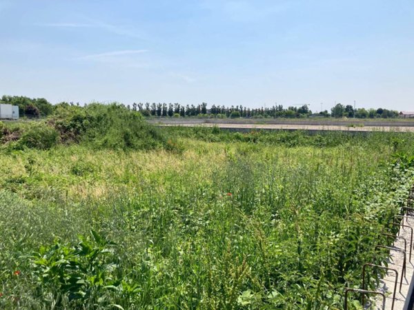 terreno edificabile in vendita a Romano di Lombardia in zona Pascolo