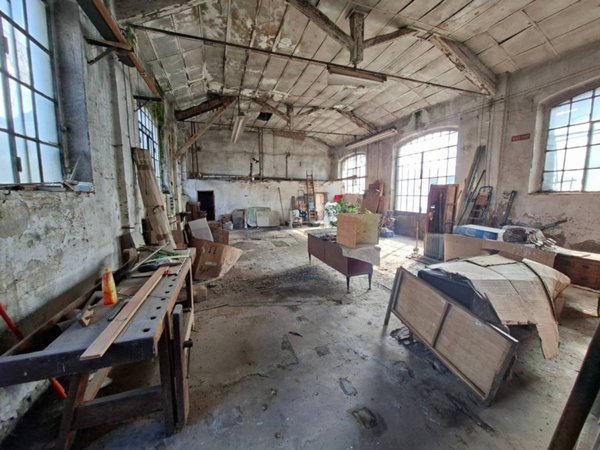 casa indipendente in vendita a Romano di Lombardia in zona Piscine