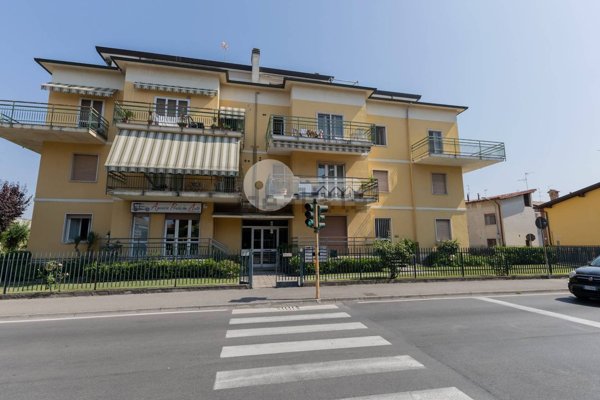 appartamento in vendita a Romano di Lombardia in zona Piscine