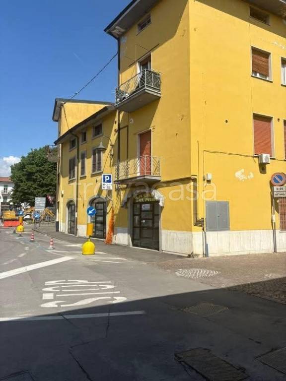 appartamento in vendita a Romano di Lombardia in zona Piscine