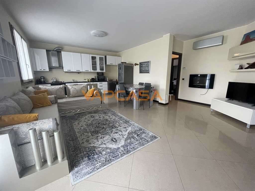 appartamento in vendita a Romano di Lombardia in zona Albarotto