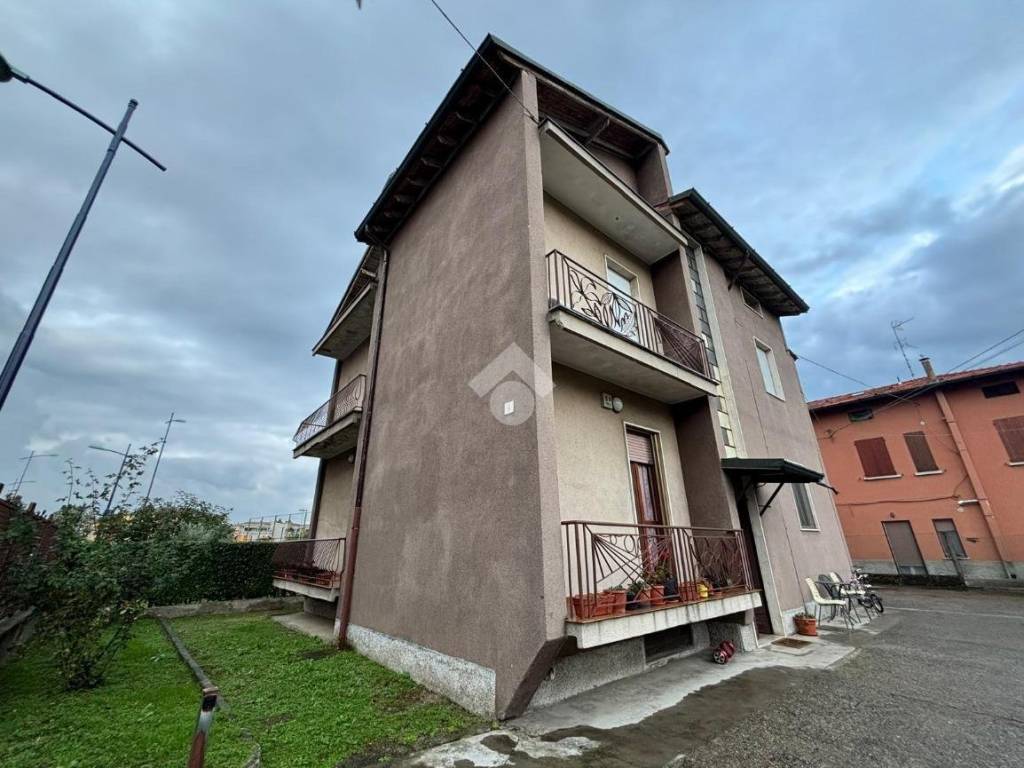 appartamento in vendita a Romano di Lombardia