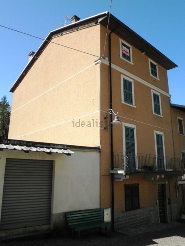 appartamento in vendita a Roncobello