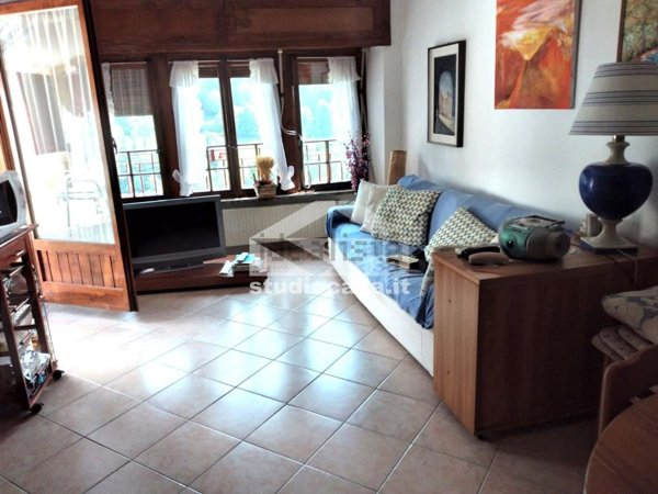 appartamento in vendita a Roncobello