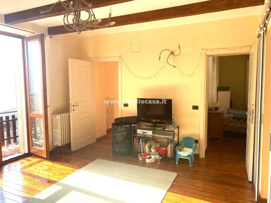 appartamento in vendita a Roncobello