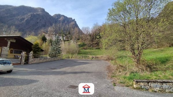 terreno edificabile in vendita a Roncobello in zona Bordogna