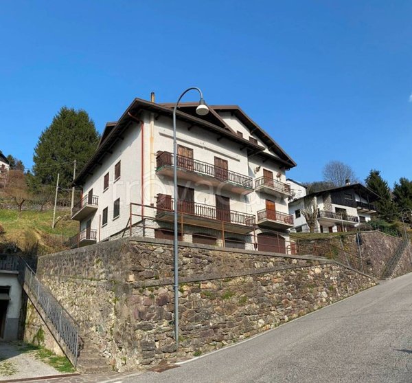 appartamento in vendita a Roncobello in zona Bordogna