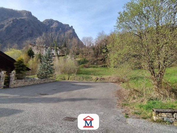 terreno edificabile in vendita a Roncobello in zona Bordogna