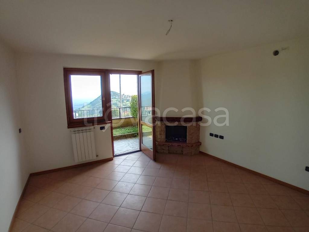 appartamento in vendita a Roncola