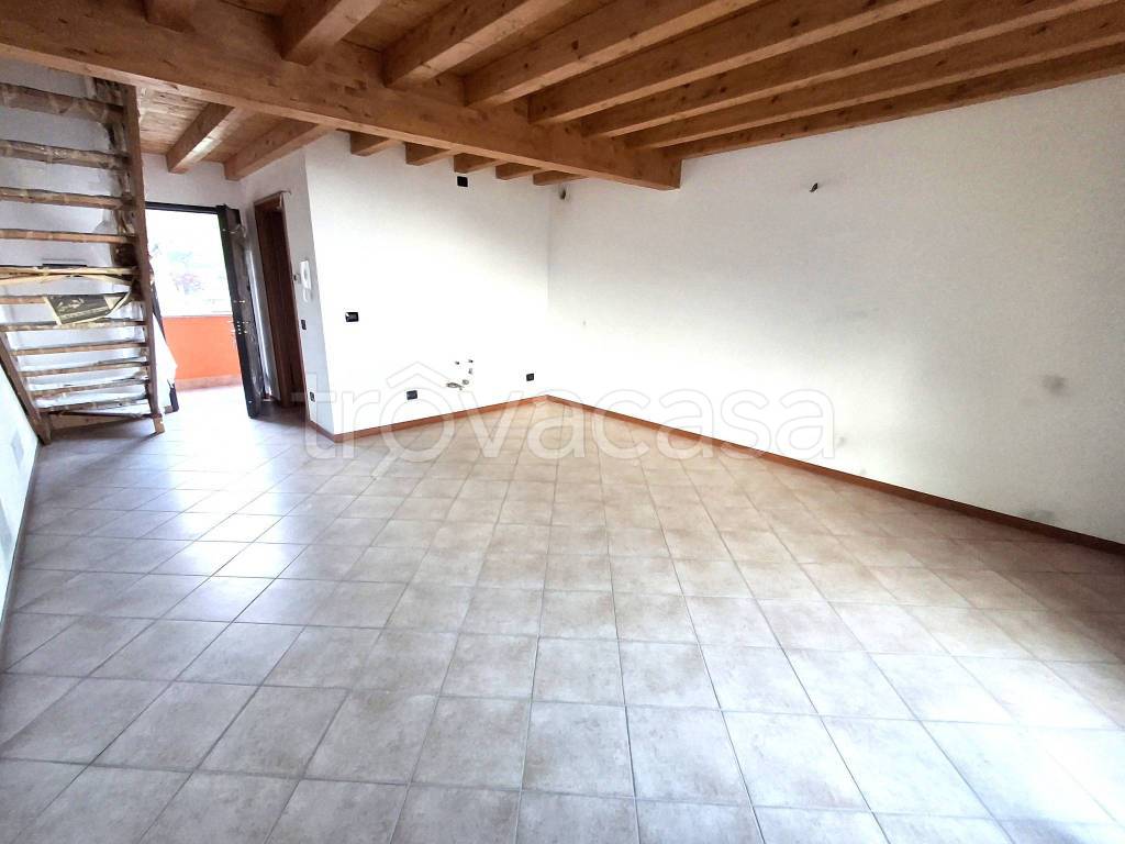 appartamento in vendita a Roncola