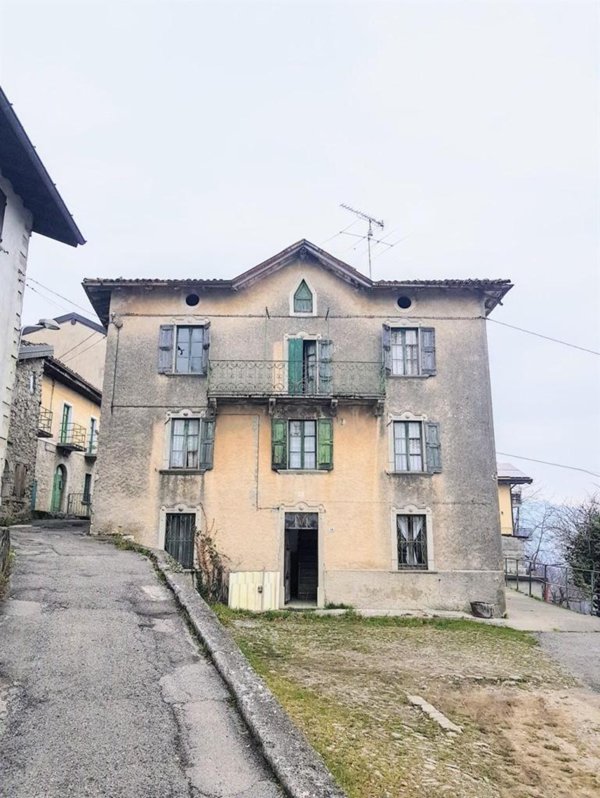 casa indipendente in vendita a Roncola