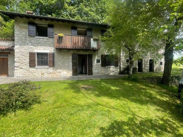 casa indipendente in vendita a Roncola